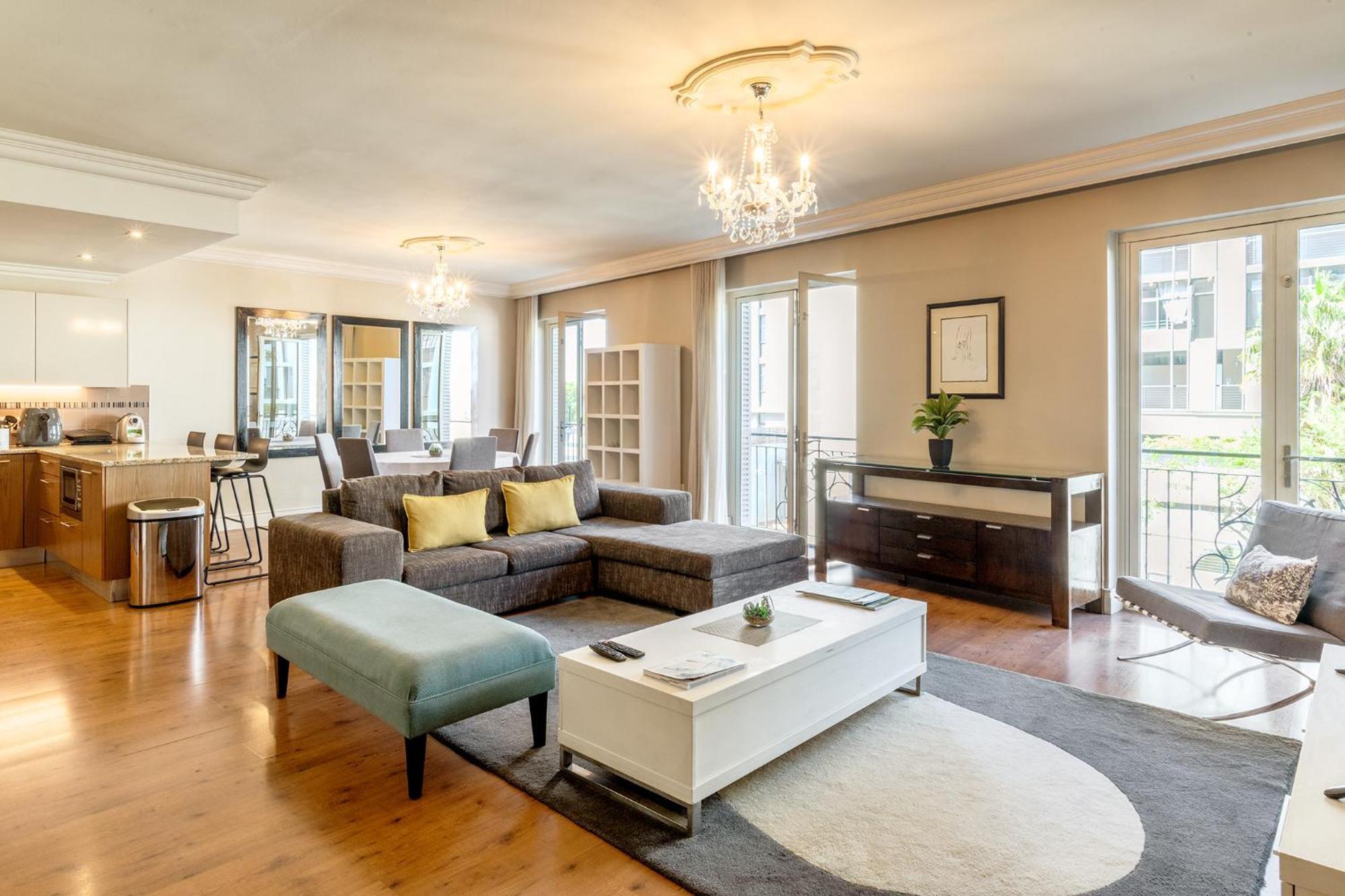 Cape Royale Luxury By Nivar เคปทาวน์ ภายนอก รูปภาพ