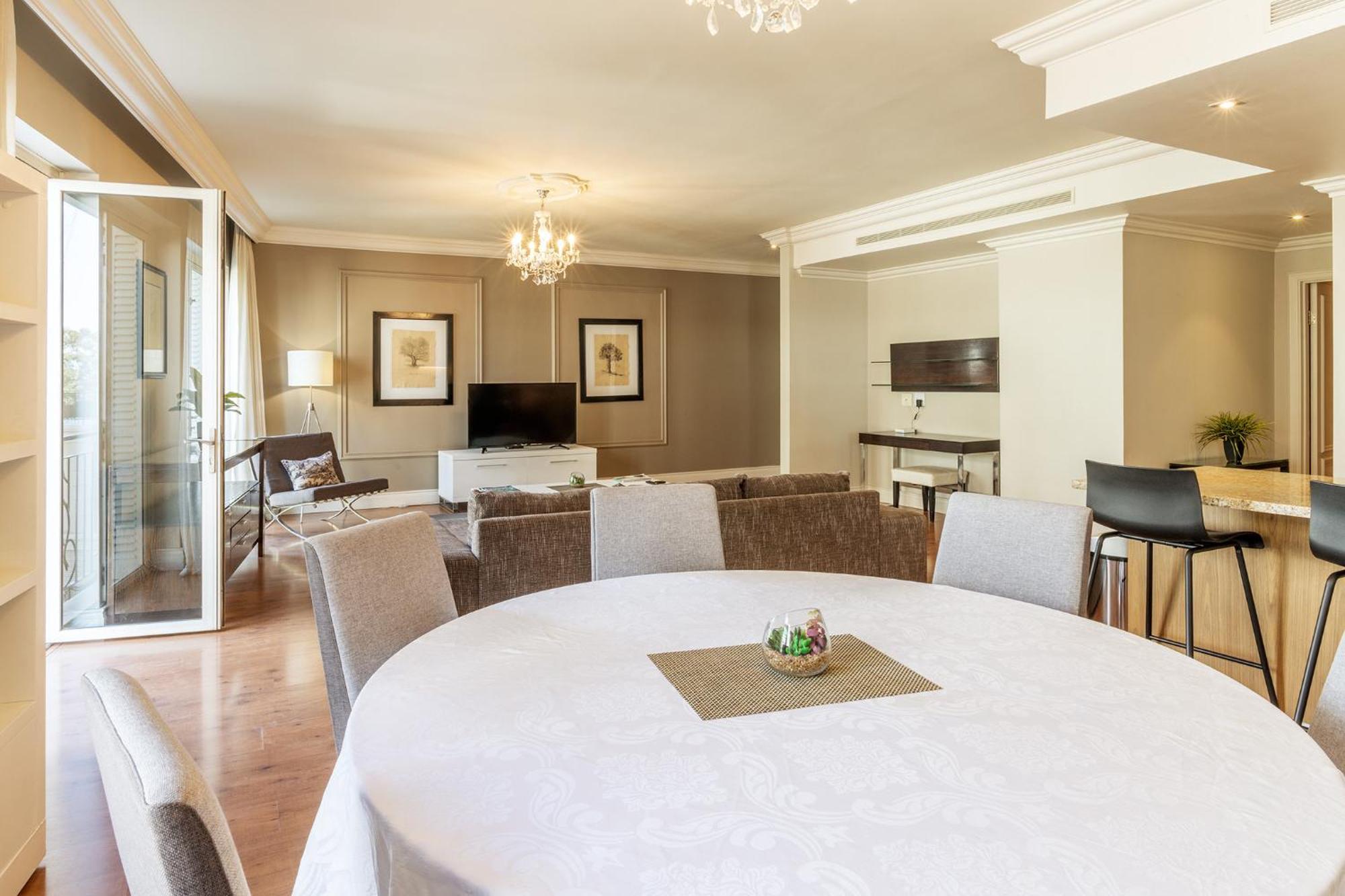 Cape Royale Luxury By Nivar เคปทาวน์ ภายนอก รูปภาพ