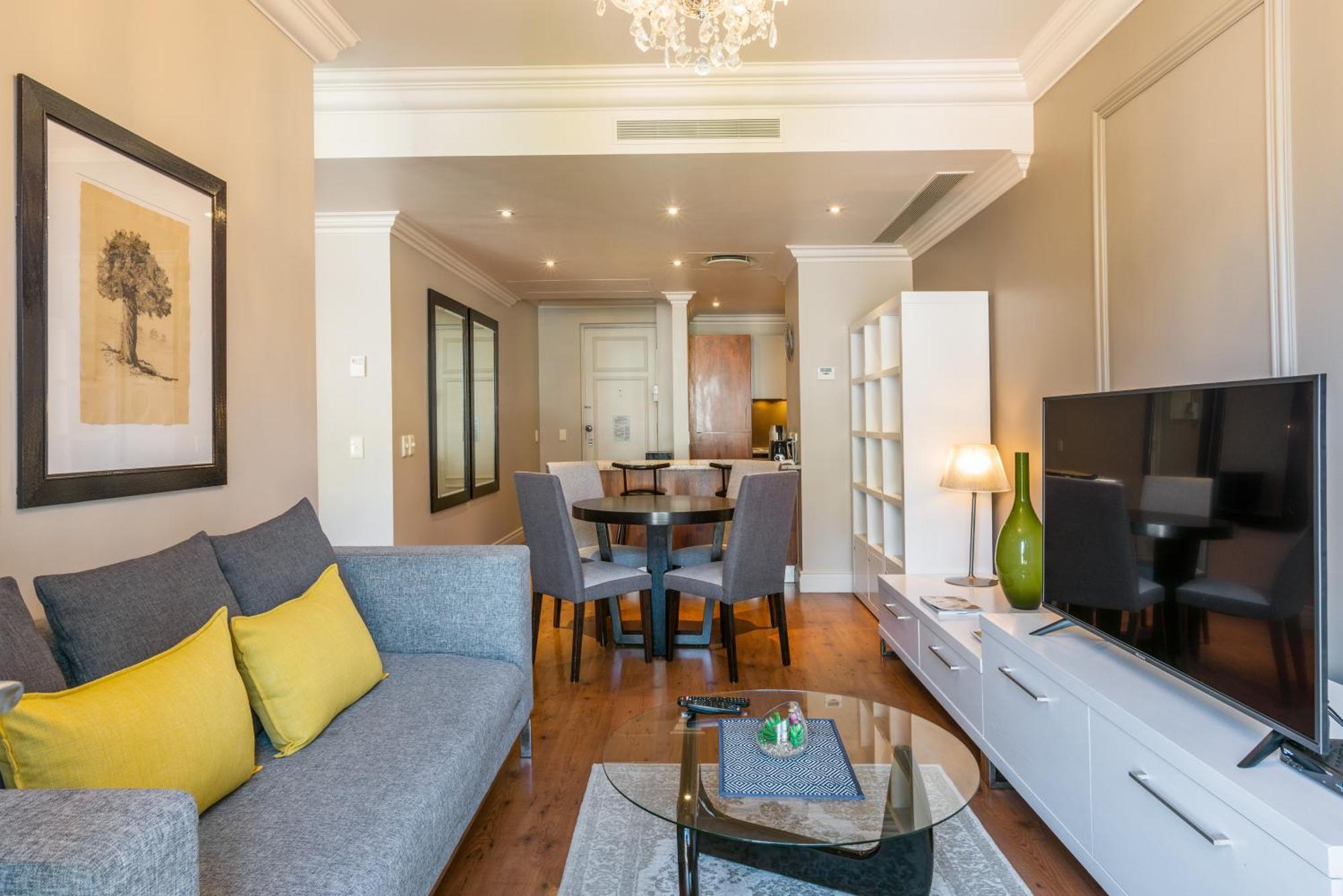 Cape Royale Luxury By Nivar เคปทาวน์ ภายนอก รูปภาพ